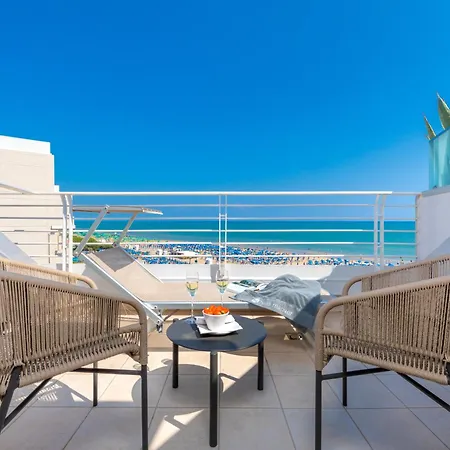 Mariver Hotel 4*