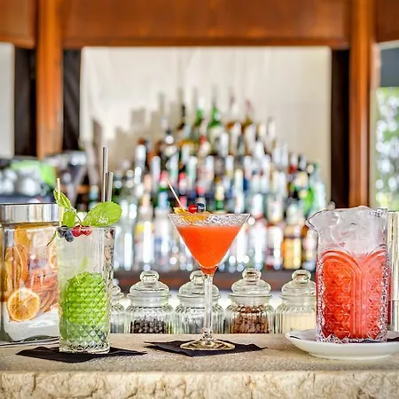 玛丽维尔酒店